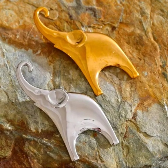 Elephant Gold Stainless Steel Waterproof Brooch - Picture 10 of 16